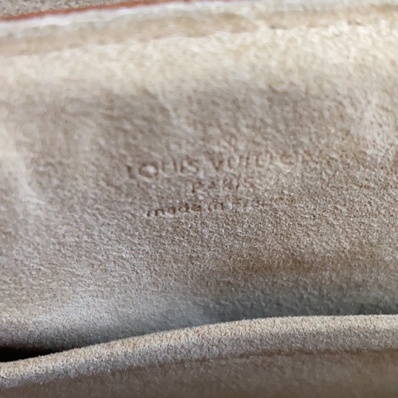 Louis Vuitton monogrammed Beverly handbag - Picture 12 of 12